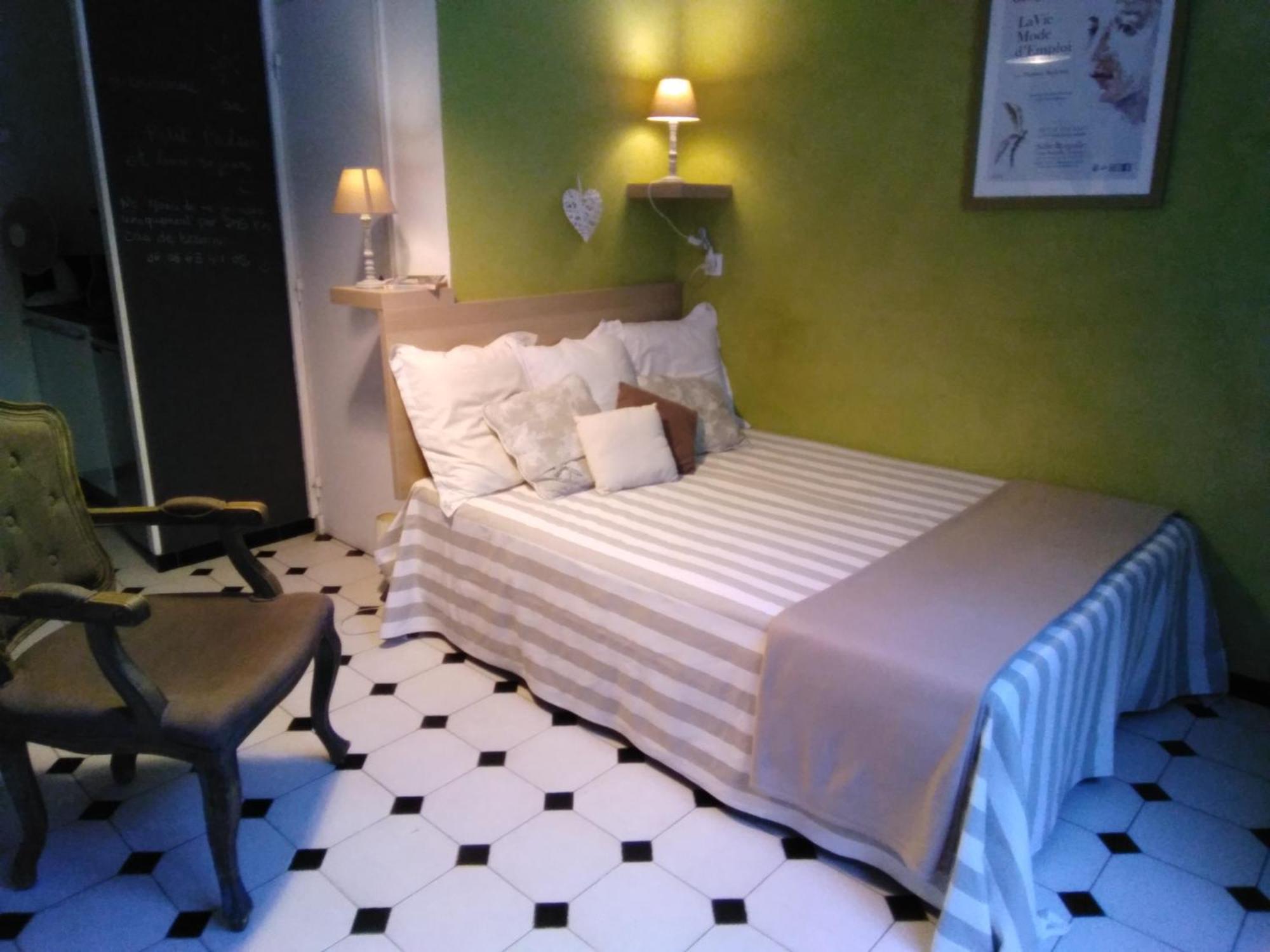 Le Petit Palais Maisonnette Aparthotel Αβινιόν Εξωτερικό φωτογραφία